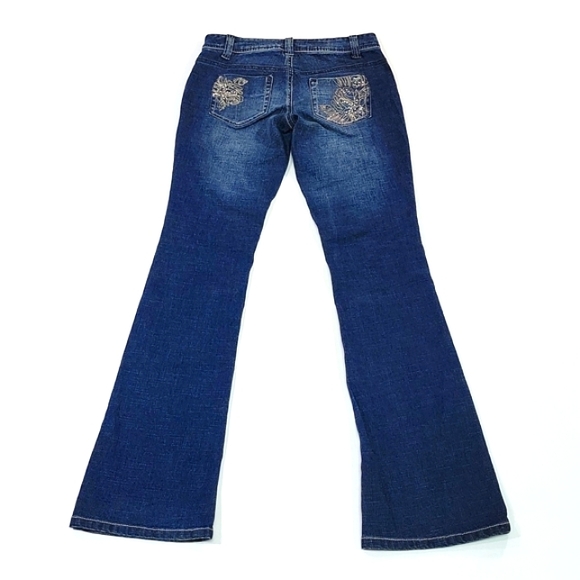 L.E.I. ♡ Dark Distressed "Ashley Trouble" Embroidered|Embellished Bling Jeans 3R - Picture 12 of 17